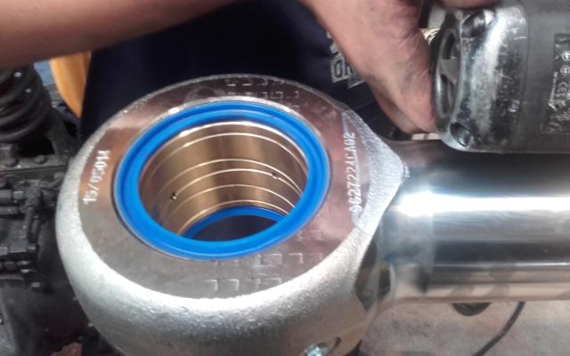 Hydraulikzylinderinstandsetzung 04